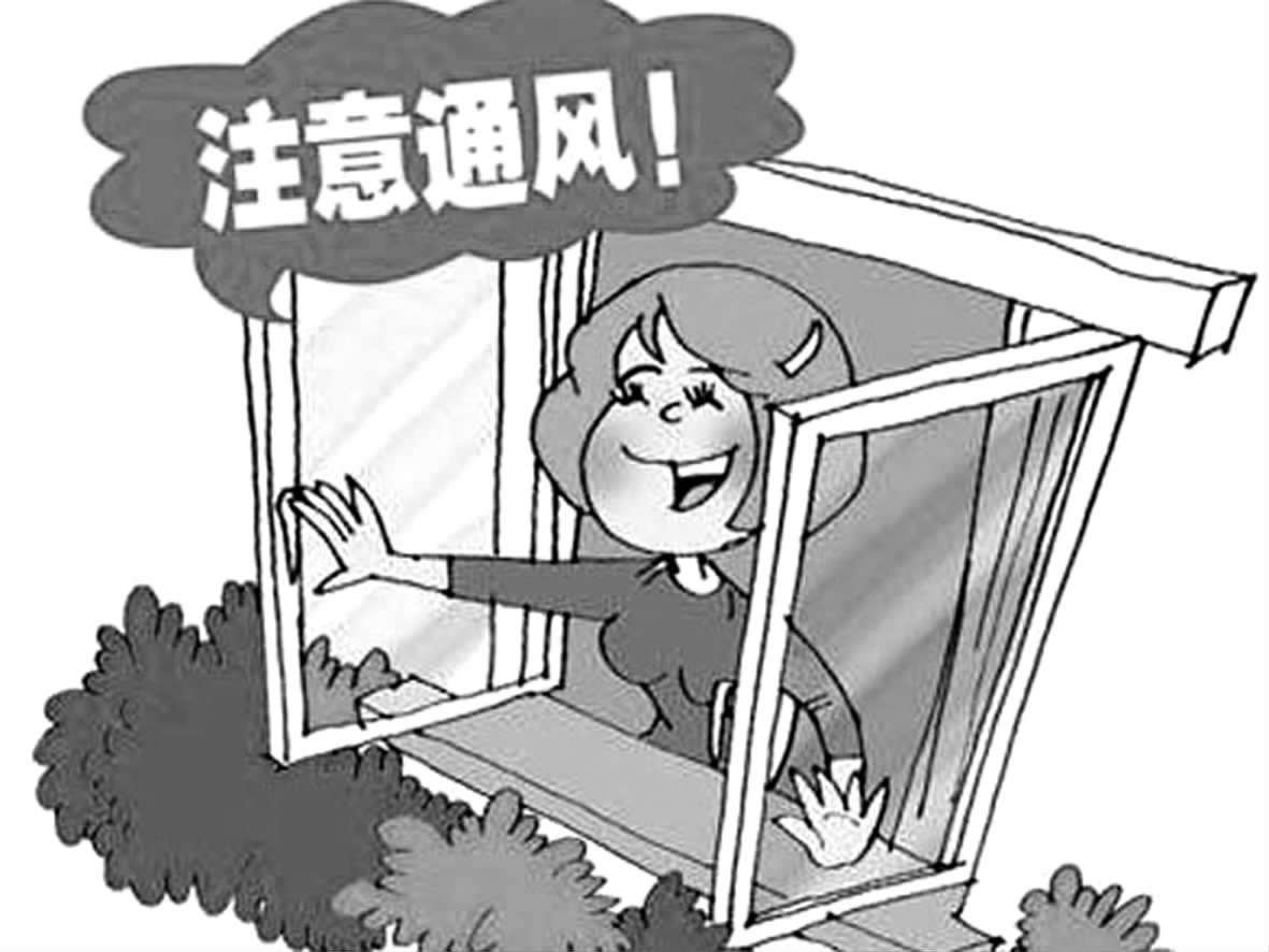 隨著人們對生活環(huán)境的要求越來越高，裝飾越來越復(fù)雜，室內(nèi)裝修污染已成為人們關(guān)注的焦點(diǎn)。近幾年來，由于裝修污染而引發(fā)各類疾病的案例屢見不鮮。  雖然醫(yī)學(xué)界沒有對裝修污染與疾病之間畫上明確的等號，但很多專家表示，疾病的成因也許包含多方面因素，然而裝修污染是誘發(fā)各種疾病的禍?zhǔn)祝源蠹乙恢略陉P(guān)注新房裝修除甲醛這個話題，那么在了解新房裝修除甲醛之前我們首先應(yīng)該了解一下室內(nèi)污染物甲醛是如何釋放的？   通常來說室內(nèi)污染物甲醛是以三種形式存在的：   游離懸浮狀態(tài)        這種狀態(tài)通過累積的方法，當(dāng)達(dá)到一定的濃度，就會對我們的身體構(gòu)成危害，但是只要開窗通風(fēng)，在空氣對流的情況下，很快就會吹出室內(nèi)。   吸附狀態(tài)       甲醛通過污染源的釋放被墻面、家具、布藝沙發(fā)、窗簾等室內(nèi)物品所吸附而滯留于室內(nèi)，這種吸附狀態(tài)經(jīng)過積累到一定的程度，就會向外釋放，我們通過呼吸進(jìn)入身體內(nèi)。簡單的通風(fēng)是無法排出室外的。        甲醛在這種狀態(tài)下，最不易被察覺，因?yàn)樵诩兹┑奈綘顟B(tài)下，會滯留在室內(nèi)的各處，即便是用空氣凈化器或吸附材料礦晶、活性炭也無法排除它。  結(jié)合狀態(tài)        甲醛以脲醛樹脂膠的形式存在于人造板內(nèi)，反應(yīng)充分時(shí)甲醛與尿素的化學(xué)分子鏈?zhǔn)蔷o密的結(jié)合在一起的，但是在室內(nèi)，隨著溫度的升高，濕度的加大或遇有酸性的氣體時(shí)（因脲醛樹脂膠是在酸性條件下生成的）部分已固化的樹脂膠在此條件下發(fā)生水解反應(yīng)而斷裂，順著板材的毛細(xì)通道而向室內(nèi)釋放甲醛。這一過程將視環(huán)境的變化，長達(dá)3-15年不等。吸附狀態(tài)和結(jié)合狀態(tài)的甲醛只能靠專業(yè)治理公司進(jìn)行甲醛的檢測和除甲醛。