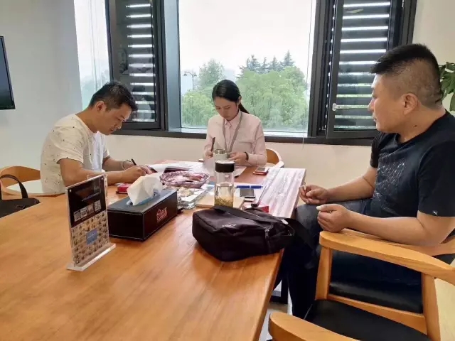 熱烈祝賀泰州姜堰李總、王總簽約創(chuàng)綠家！