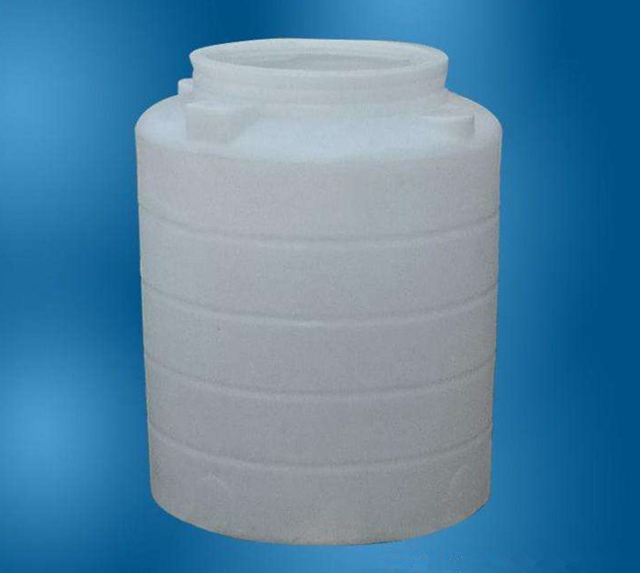 廚房水管破裂傳出刺鼻性氣味，原以為是鄰居家甲醛超標(biāo)，沒想到是“絕命毒師”