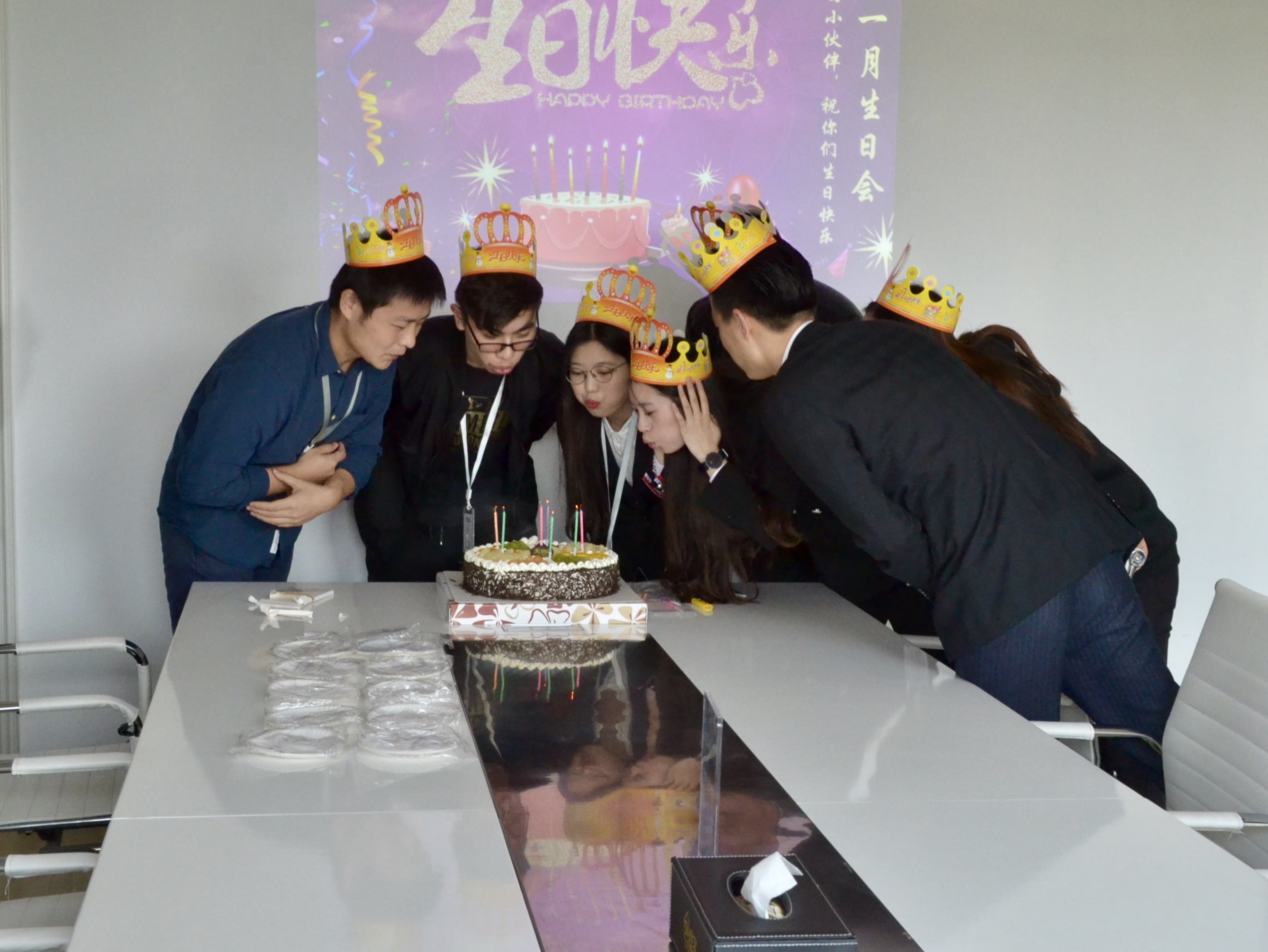 【11月生日會(huì)】壽星們希望各位小伙伴照顧好自己的身體哦！