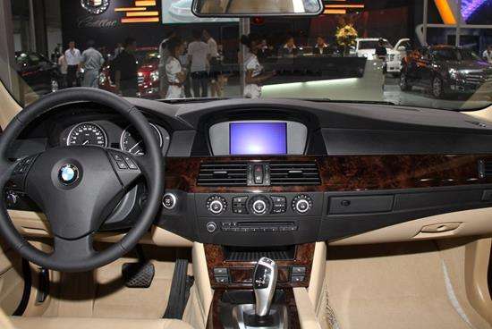 車內(nèi)為什么會有污染？一起來看看有什么造成車內(nèi)空氣污染的壞習(xí)慣