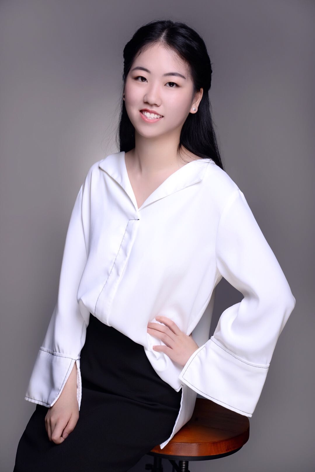 【1月生日會】本月壽星只有美少女，拍圖拍到小編手機(jī)內(nèi)存不夠啦！