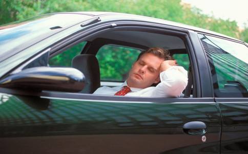 暈車的原因是什么？也許是需要甲醛治理了