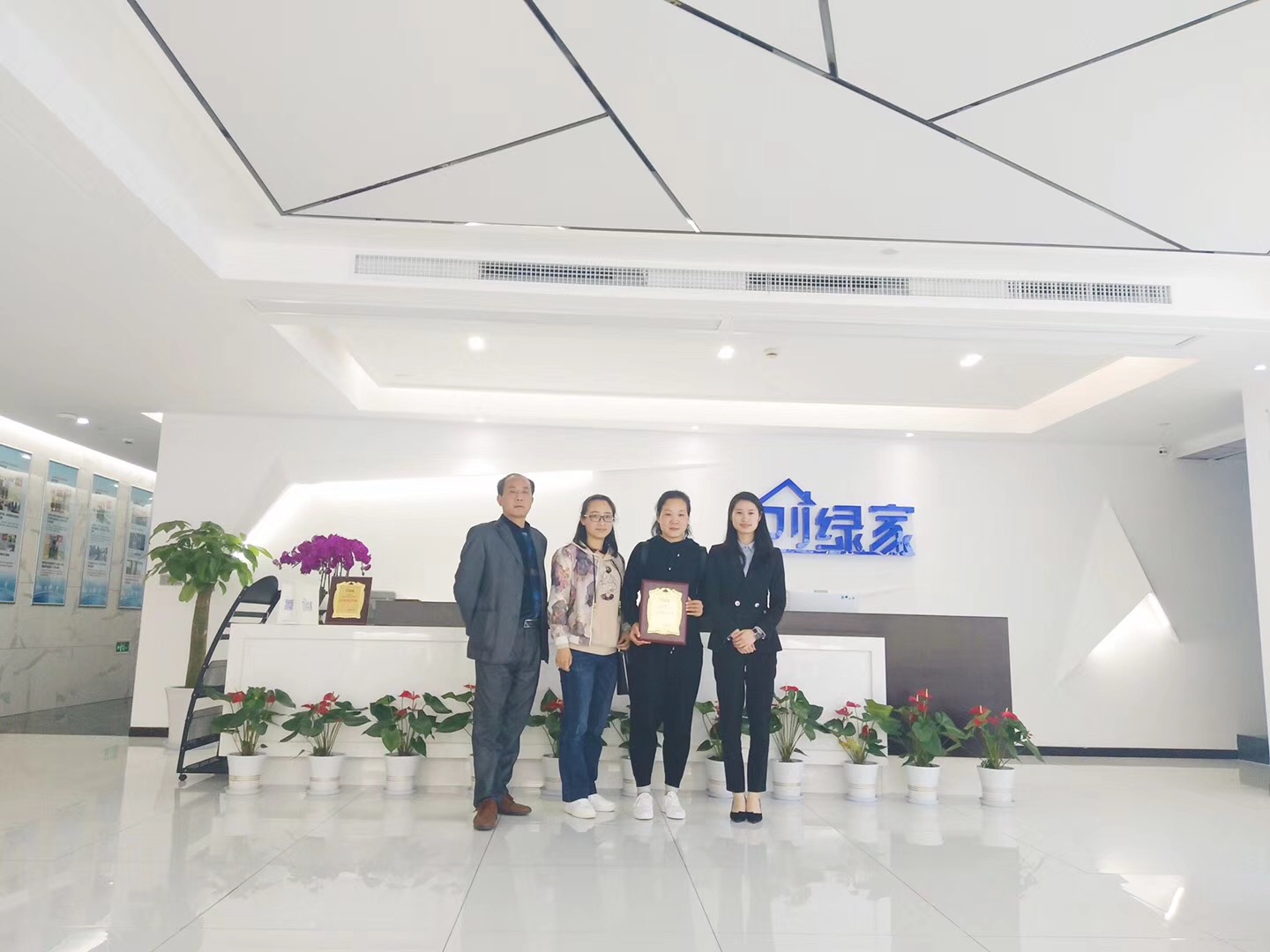 熱烈祝賀李總簽約創(chuàng)綠家撫州市區(qū)級(jí)代理！