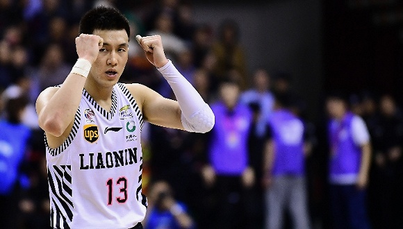 CBA***得分手發(fā)高燒吸氧0得分 教練：賓館房間新裝修，甲醛中毒導(dǎo)致的！