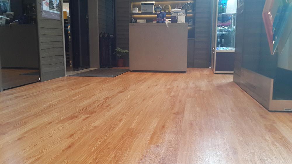 地板怎么保養(yǎng)？地板如何除甲醛