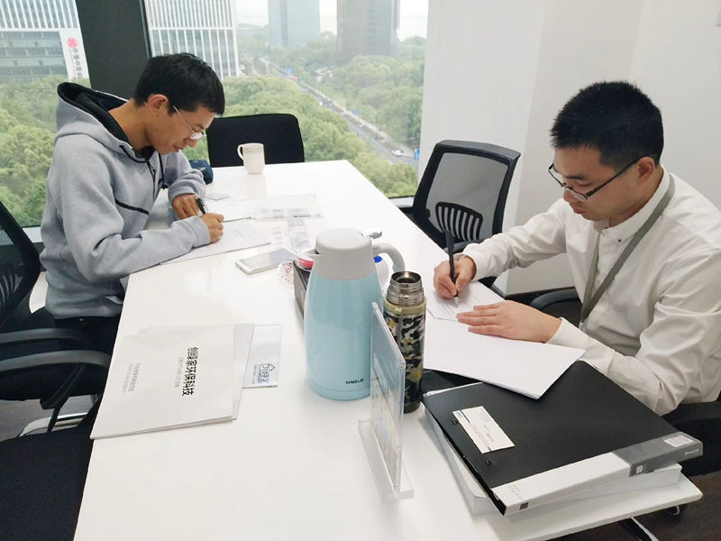 熱烈祝賀曹總簽約創(chuàng)綠家渭南市區(qū)級代理！