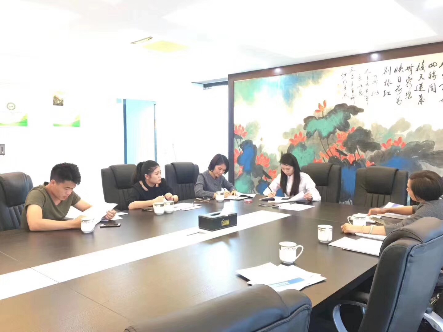 熱烈祝賀譚總團(tuán)隊(duì)簽約創(chuàng)綠家深圳市區(qū)級代理！