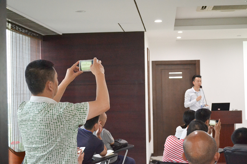 中國室內(nèi)裝飾協(xié)會室內(nèi)環(huán)境凈化治理專業(yè)委員會浙江中心第二期除醛技術(shù)交流峰會圓滿結(jié)束！