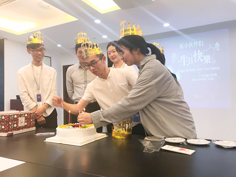 【5月生日會(huì)】這期壽星各個(gè)都可以出C位！