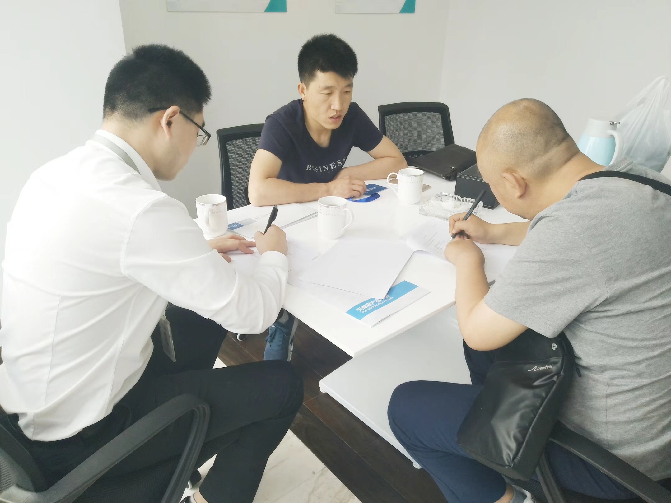 熱烈祝賀李總兄弟簽約創(chuàng)綠家大同市區(qū)級代理！