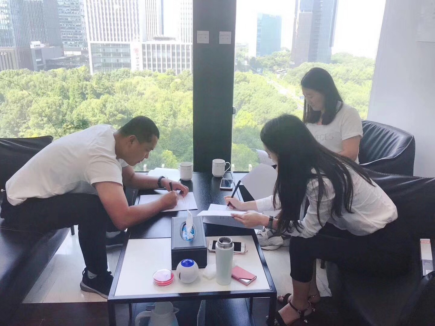 熱烈祝賀申總簽約創(chuàng)綠家白銀市區(qū)級代理！