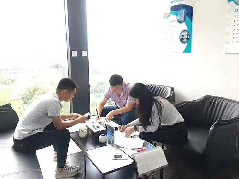 熱烈祝賀盛總、方總簽約創(chuàng)綠家臺(tái)州市區(qū)級(jí)代理！