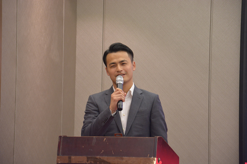 【7月生日會】喂——請問你是在網(wǎng)紅公司上班嗎？