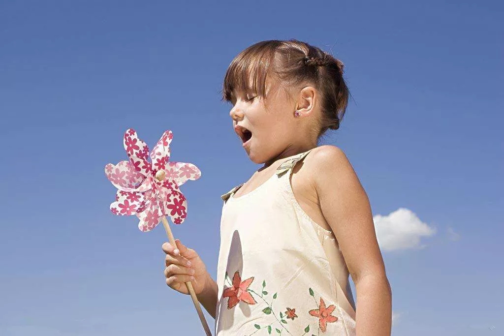 4歲男孩和媽媽辦“婚禮”，真相令人淚崩！