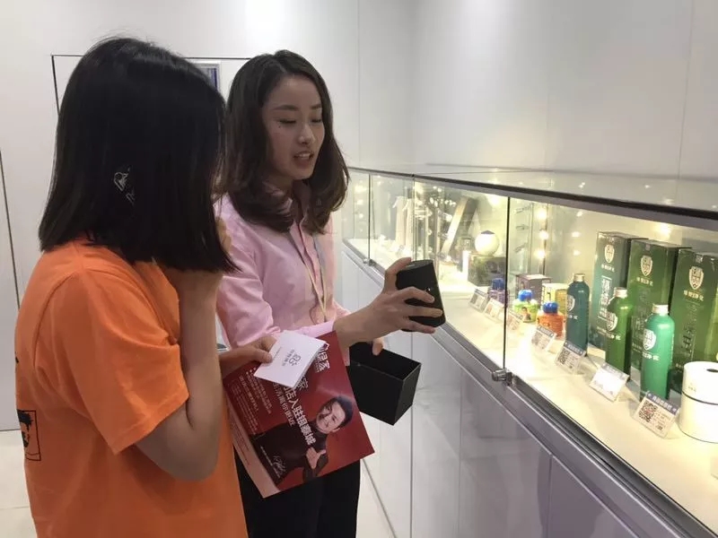 杭城首店！雙甲級(jí)除甲醛門(mén)店落戶(hù)銀泰城