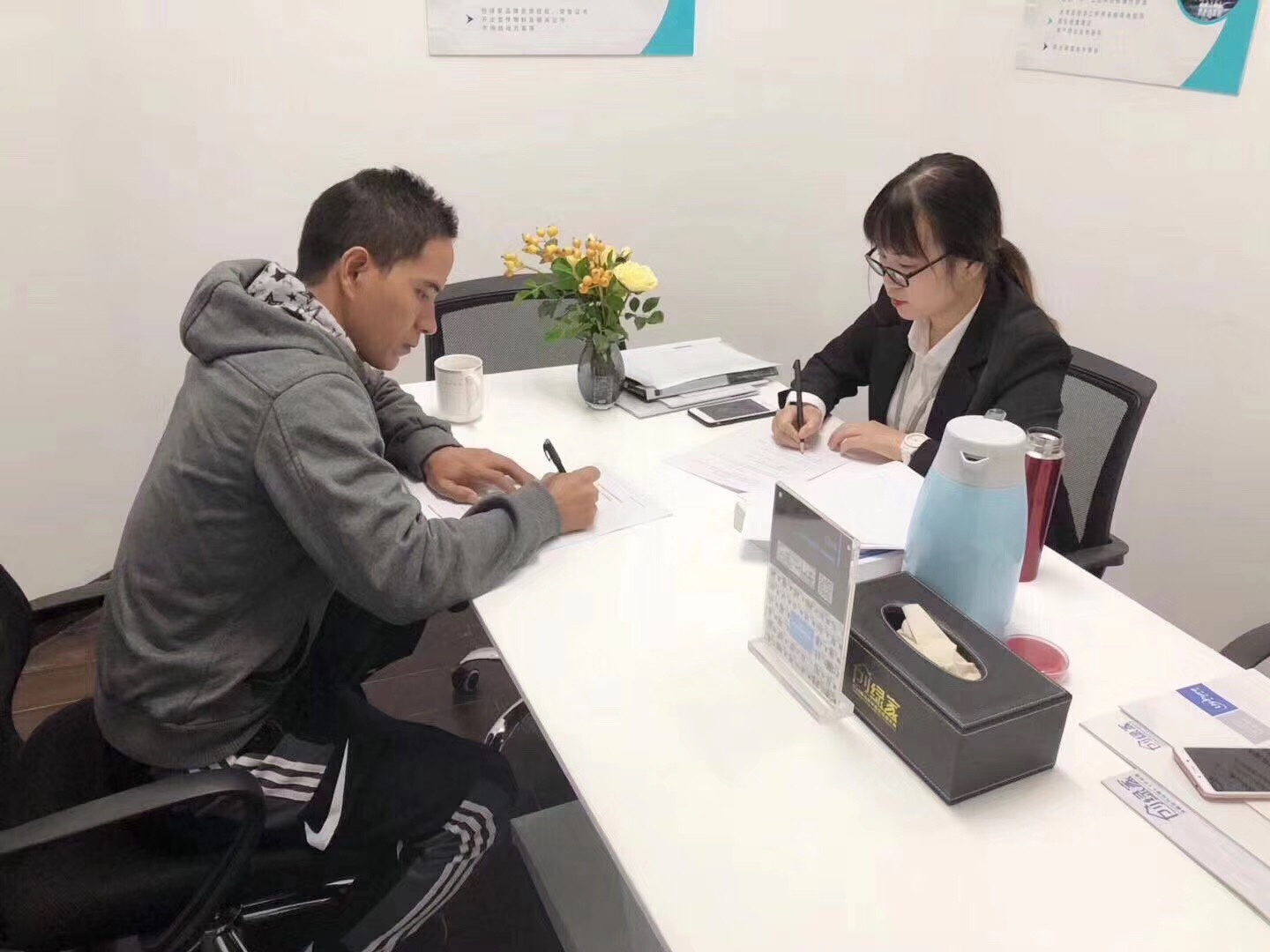 熱烈祝賀陳總簽約創(chuàng)綠家河南省縣級(jí)市代理！