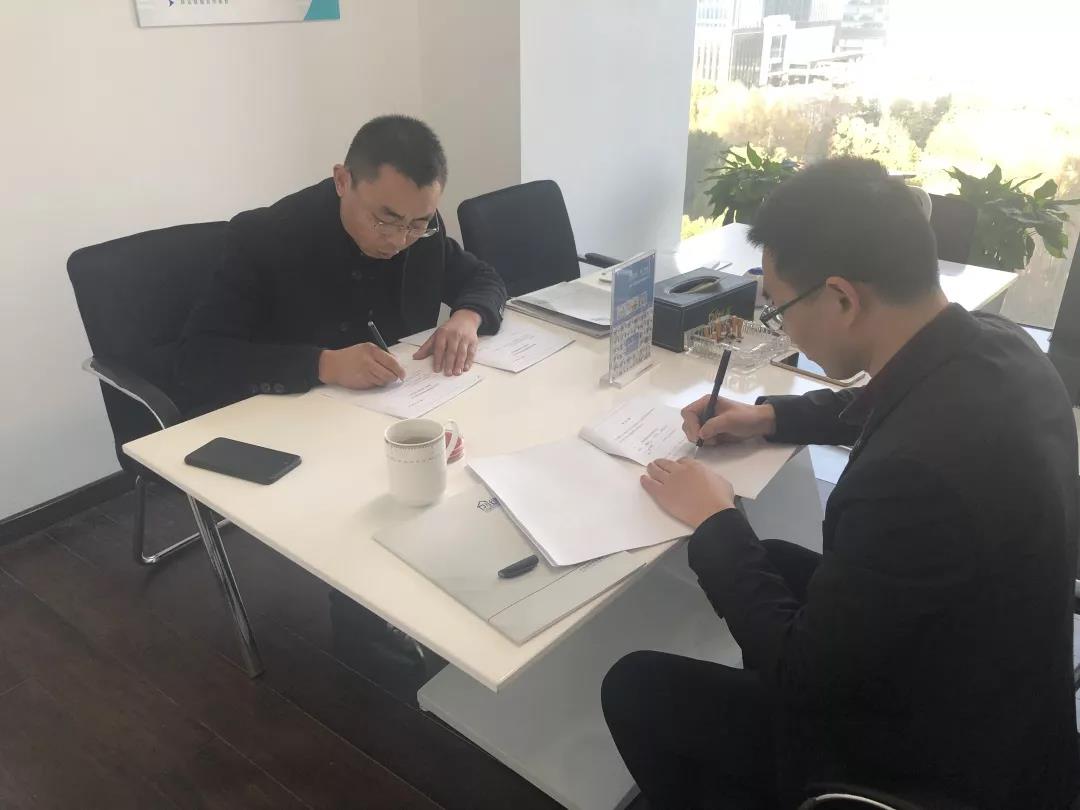 熱烈祝賀王總簽約創(chuàng)綠家山東省濰坊市區(qū)級(jí)代理！