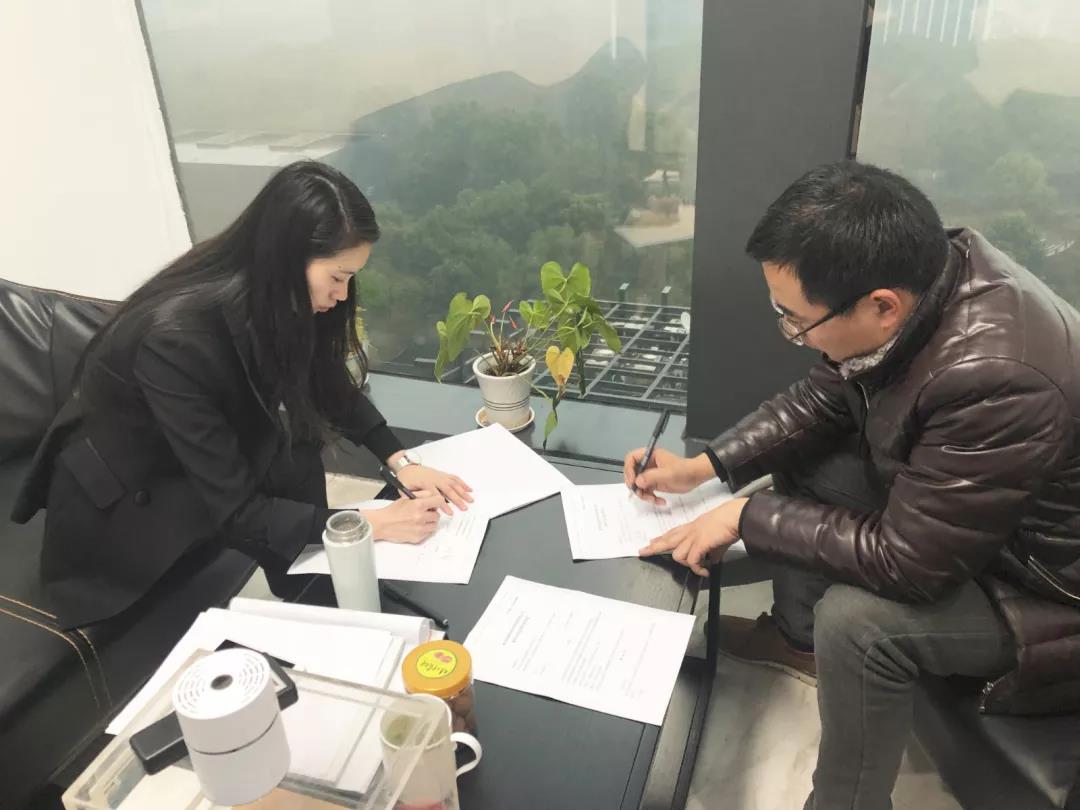 熱烈祝賀王總簽約創(chuàng)綠家浙江省寧波市區(qū)級代理！