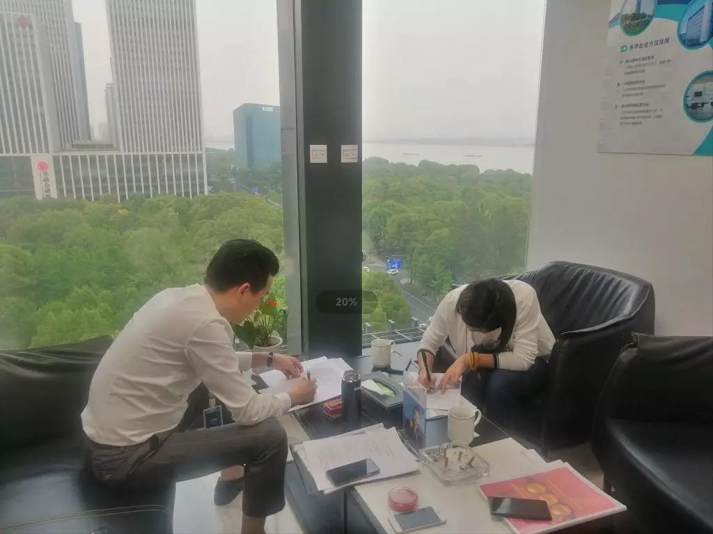 熱烈祝賀林總、唐總簽約創(chuàng)綠家惠州市區(qū)級代理！