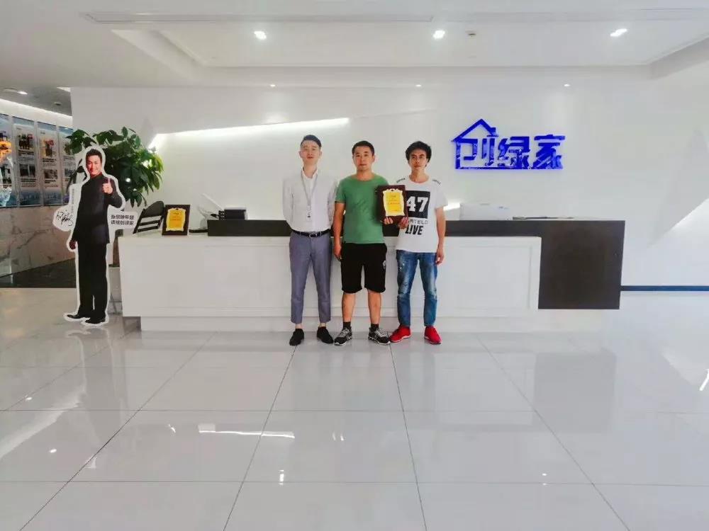 熱烈祝賀王總簽約創(chuàng)綠家上海市區(qū)級代理！