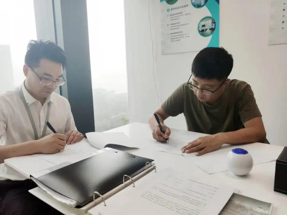 熱烈祝賀楊總簽約創(chuàng)綠家陜西省寶雞市區(qū)級代理！