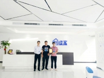 熱烈祝賀胡總、王總團隊簽約創(chuàng)綠家上饒市縣級代理！