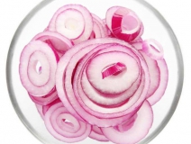 洋蔥可以除甲醛？民間流傳土方法可信嗎？