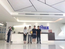 熱烈祝賀倪總、秦總、周總簽約創(chuàng)綠家寧波市區(qū)級代理！