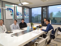 熱烈歡迎杭州上城區(qū)科技局領(lǐng)導(dǎo)蒞臨創(chuàng)綠家指導(dǎo)！