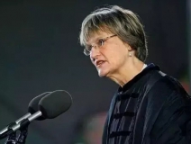 十分鐘閱讀 | 哈佛校長演講：先到你想去的地方，然后再到你應(yīng)該去的地方。