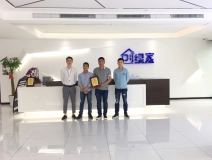 熱烈祝賀楊總、吳總、甘總簽約創(chuàng)綠家長(zhǎng)沙市區(qū)級(jí)代理！